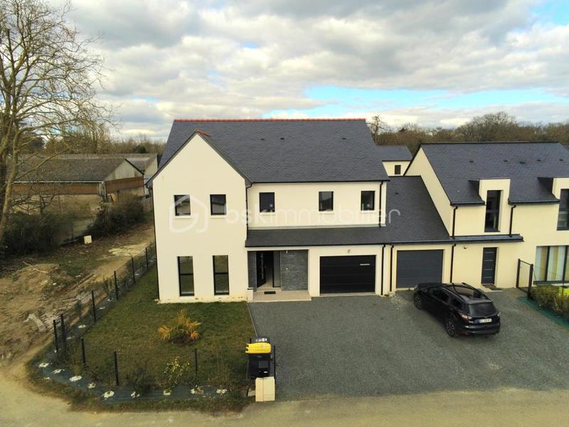 Maison - 177 m² - 6 pièces