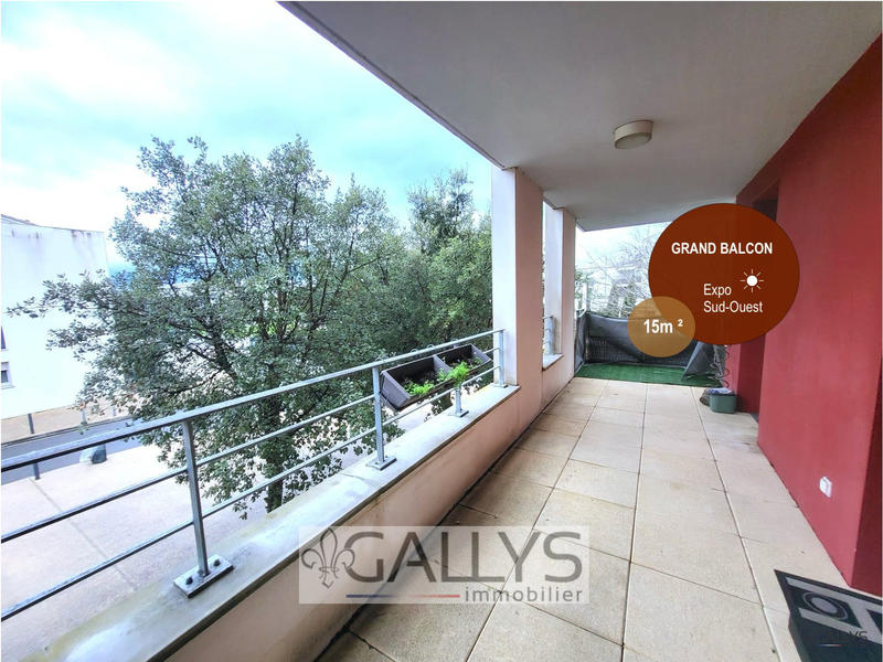 Appartement - 70 m² - 3 pièces