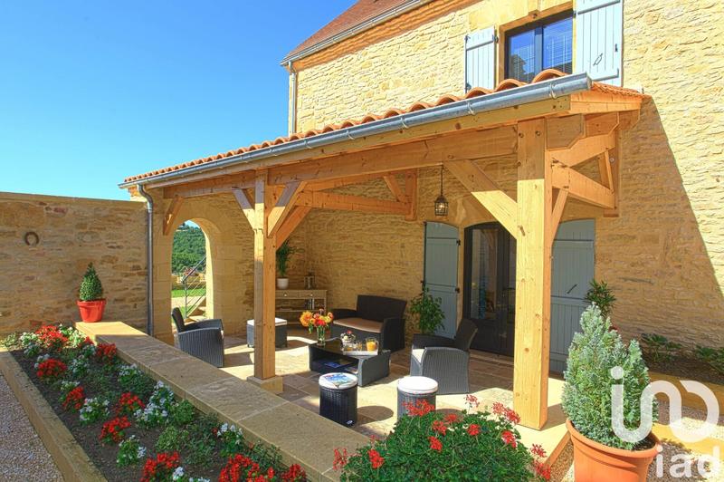 Maison - 760 m² - 21 pièces