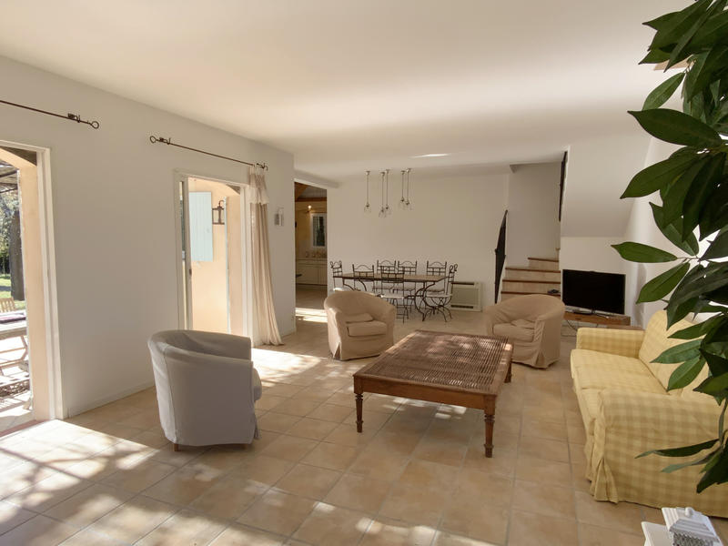 Maison - 158 m² - 6 pièces