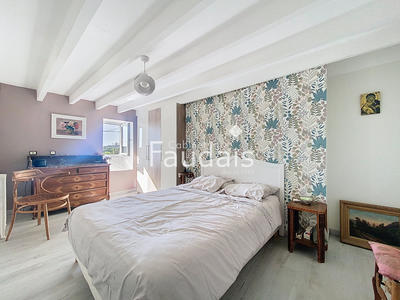 Maison - 151 m² - 6 pièces