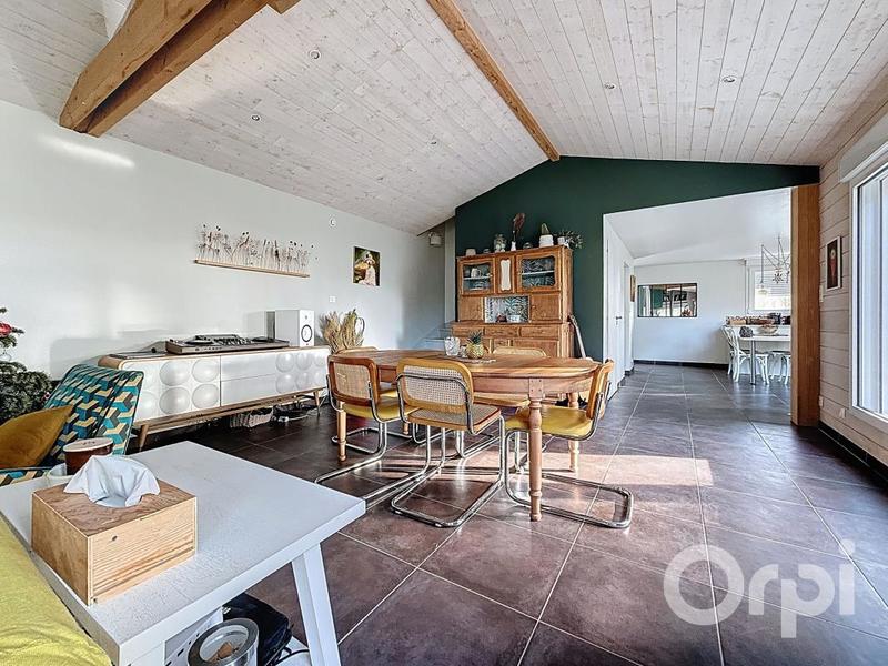 Maison - 146 m² - 5 pièces