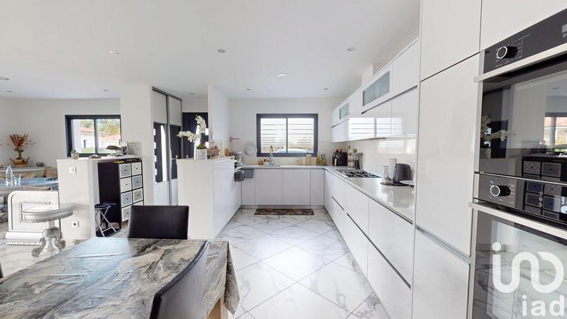 Maison - 149 m² - 6 pièces