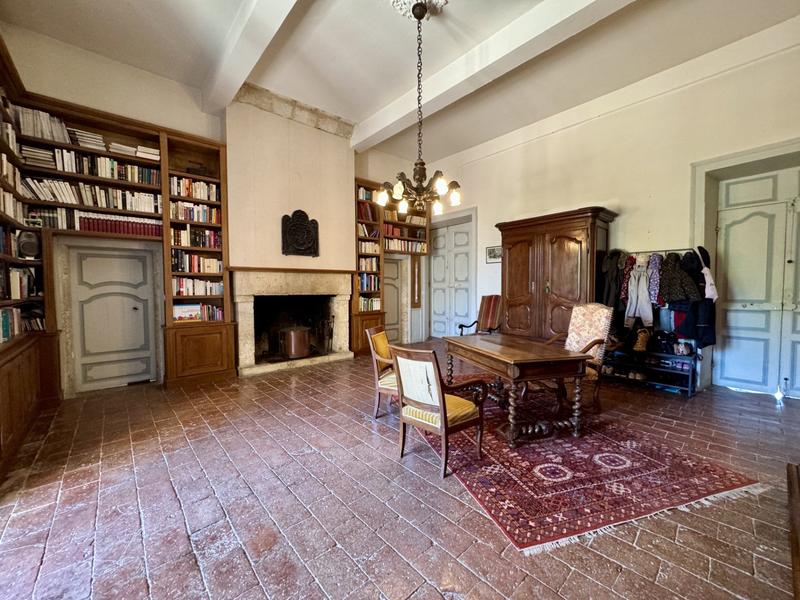 Château - 280 m² - 13 pièces