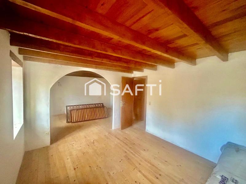 Maison - 375 m² - 22 pièces