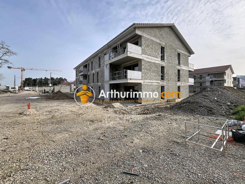 Appartement - 90 m² - 4 pièces