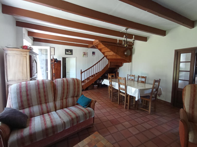 Maison - 118 m² - 5 pièces