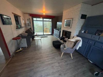 Maison - 131 m² - 8 pièces