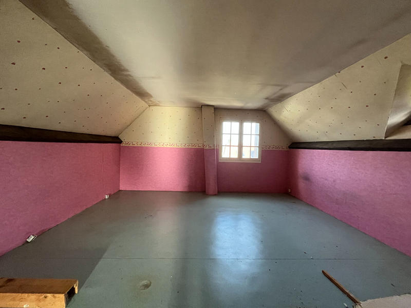 Maison - 137 m² - 5 pièces