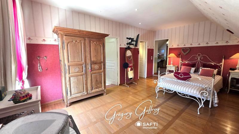 Maison - 199 m² - 5 pièces