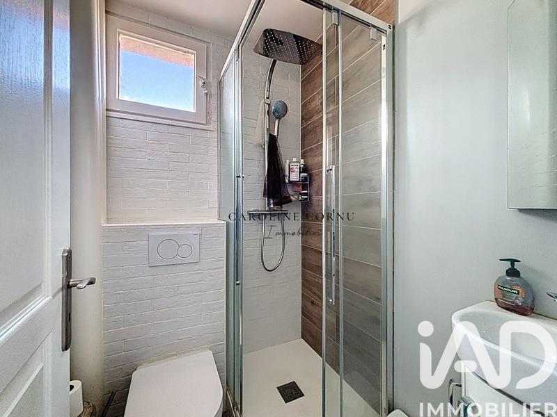 Maison - 92 m² - 5 pièces