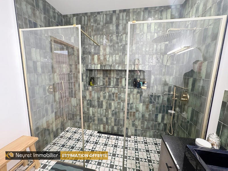 Appartement - 135 m² - 5 pièces