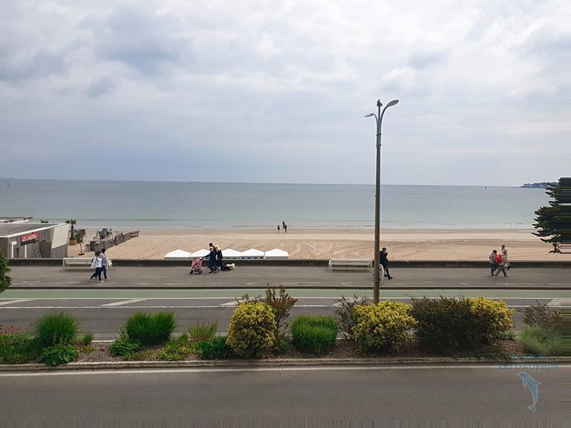 Appartement - 100 m² - 5 pièces