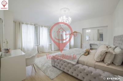 Appartement - 106 m² - 4 pièces