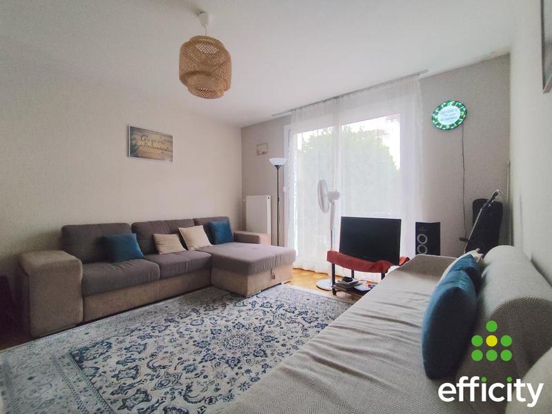 Pavillon - 94 m² - 5 pièces