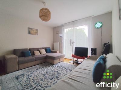 Pavillon - 94 m² - 5 pièces