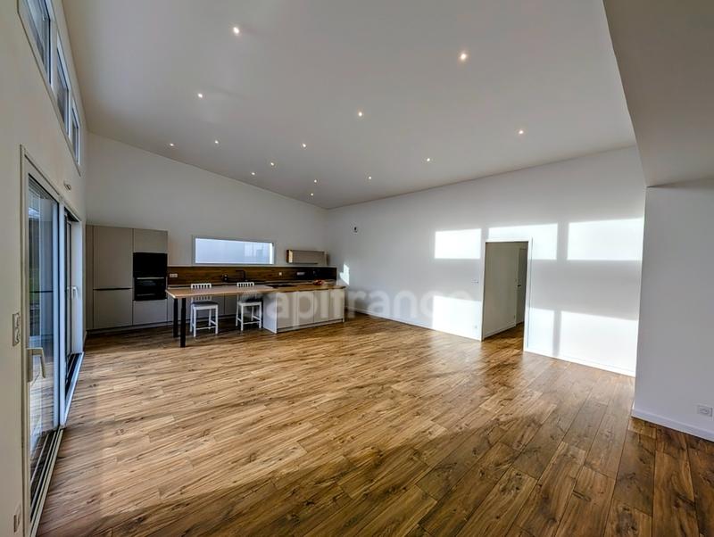 Maison - 118 m² - 4 pièces