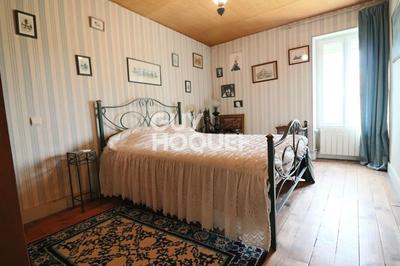 Maison ancienne - 225 m² - 8 pièces