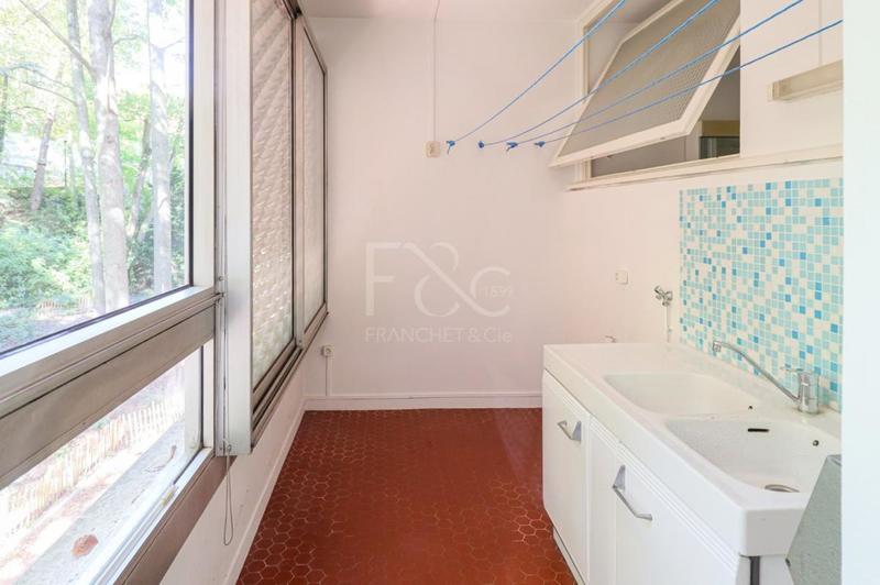 Appartement - 104 m² - 4 pièces