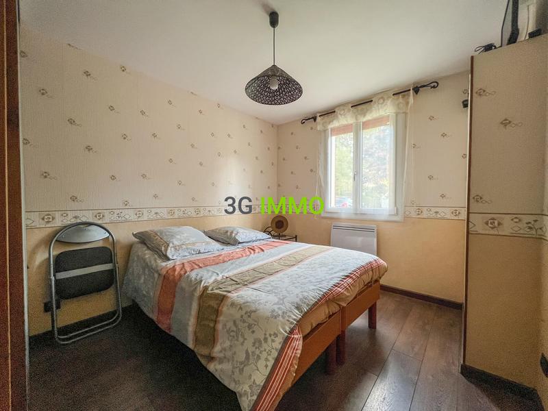 Pavillon - 133 m² - 7 pièces