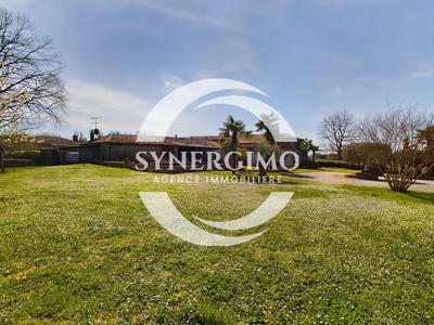 Propriété - 550 m² - 16 pièces