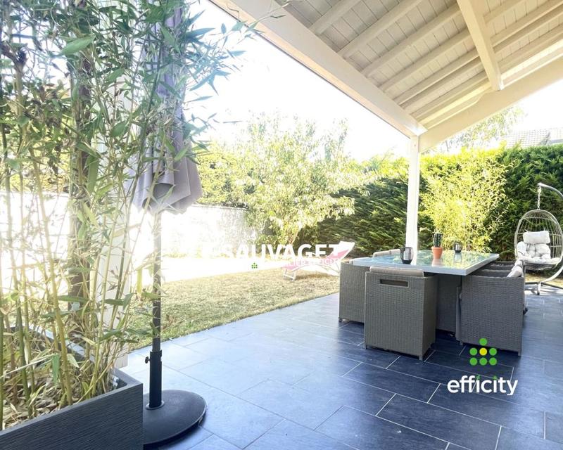 Maison d'architecte - 160 m² - 6 pièces