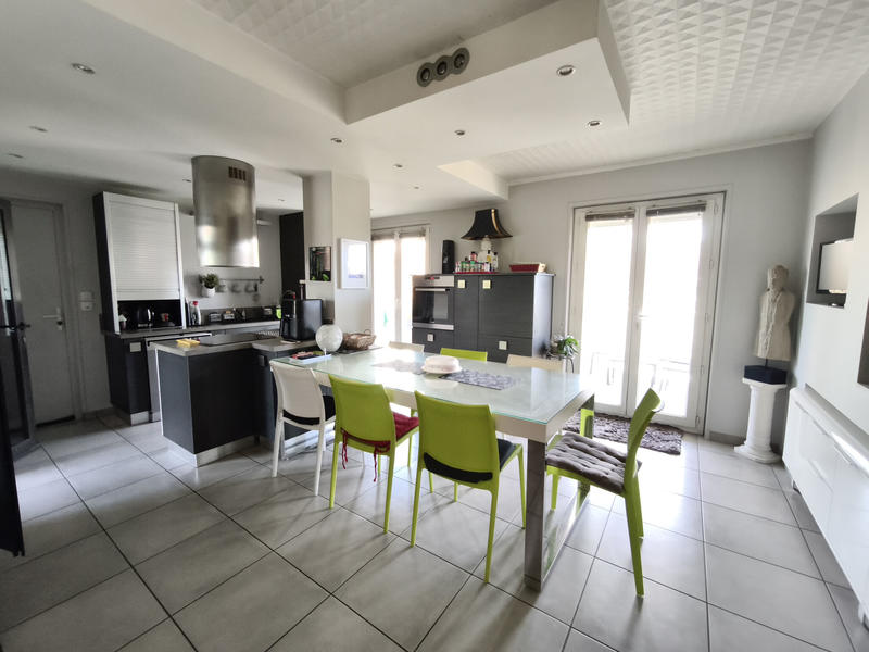 Maison - 169 m² - 5 pièces