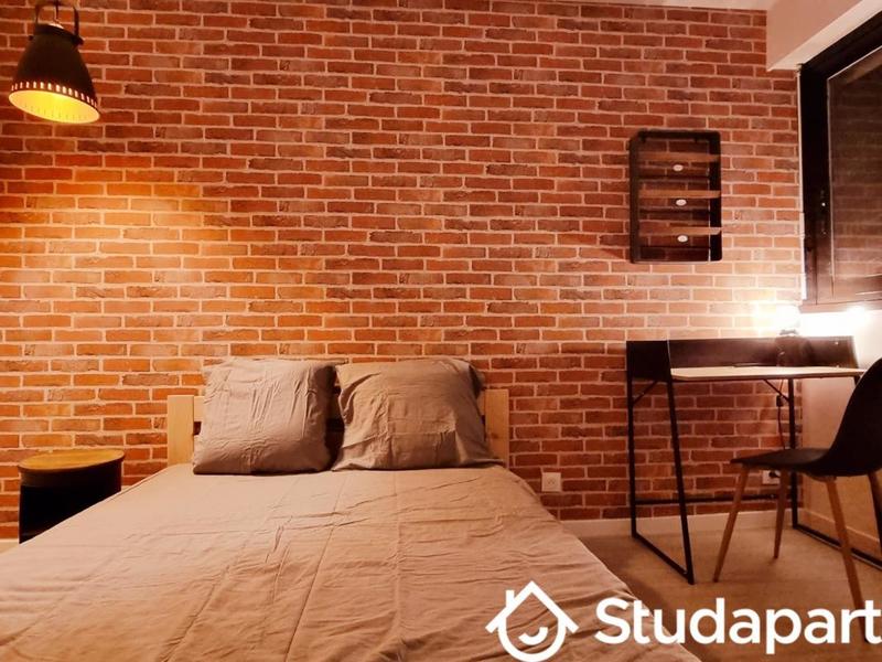 Chambre - 10 m² - 1 pièce