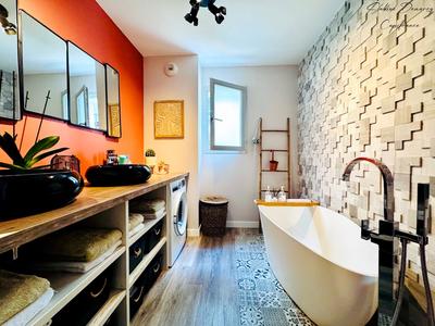 Appartement - 83 m² - 4 pièces