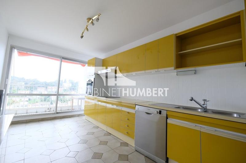 Appartement - 86 m² - 3 pièces
