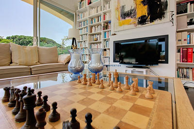 Villa - 276 m² - 8 pièces