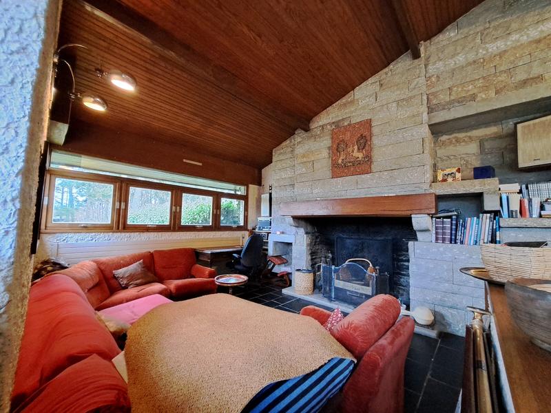 Maison - 248 m² - 9 pièces