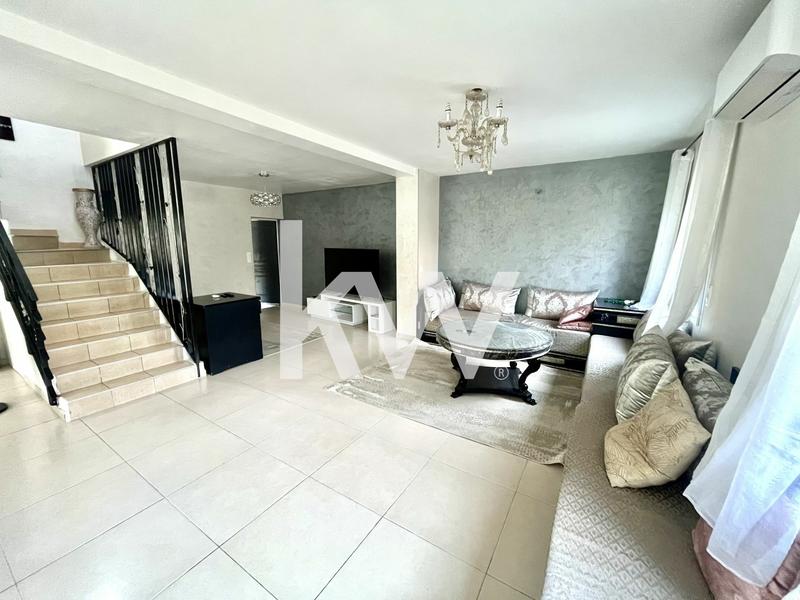 Maison - 130 m² - 5 pièces