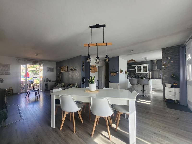 Maison - 109 m² - 6 pièces