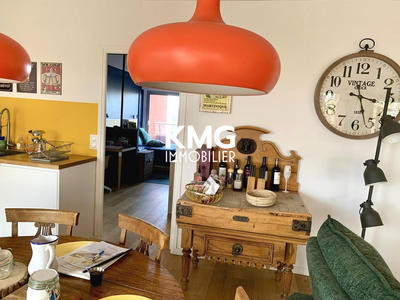 Appartement - 98 m² - 3 pièces