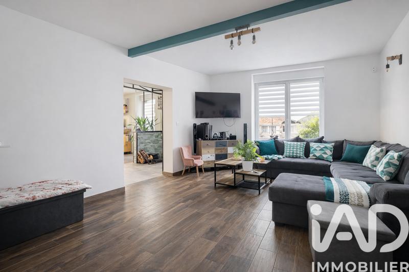 Maison - 223 m² - 8 pièces