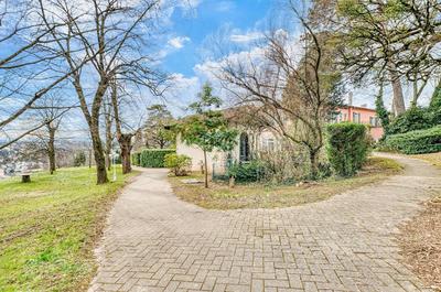 Appartement - 95 m² - 3 pièces