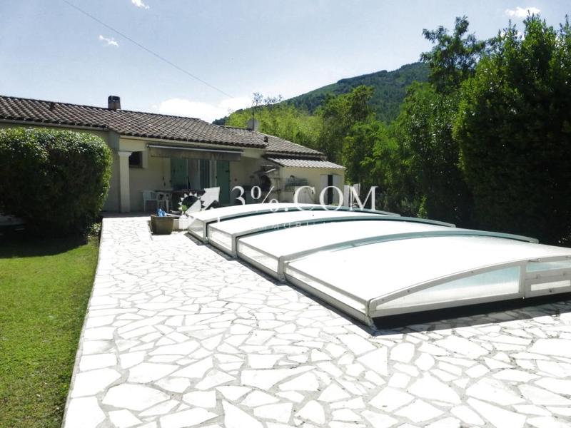 Maison - 103 m² - 5 pièces