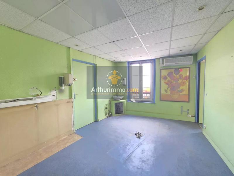 Immeuble - 140 m² - 8 pièces