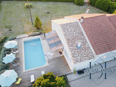 Maison - 166 m² - 4 pièces