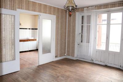 Maison - 200 m² - 12 pièces