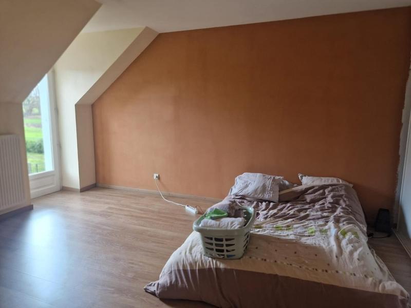 Maison - 198 m² - 9 pièces