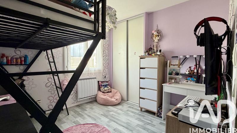 Maison - 90 m² - 5 pièces