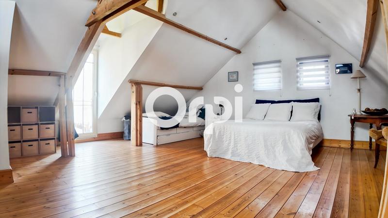 Propriété - 310 m² - 8 pièces