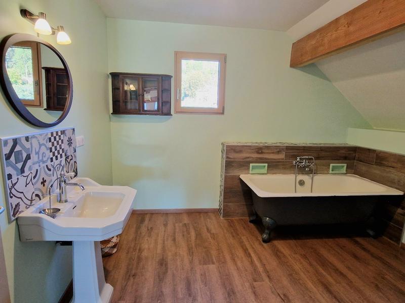 Maison - 217 m² - 5 pièces