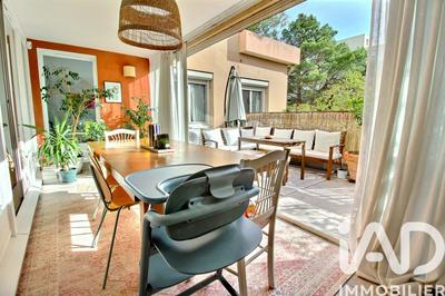 Appartement - 110 m² - 4 pièces