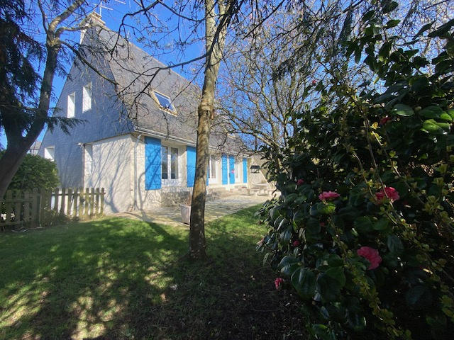 Maison - 146 m² - 8 pièces