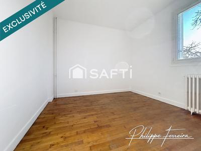 Maison - 97 m² - 5 pièces