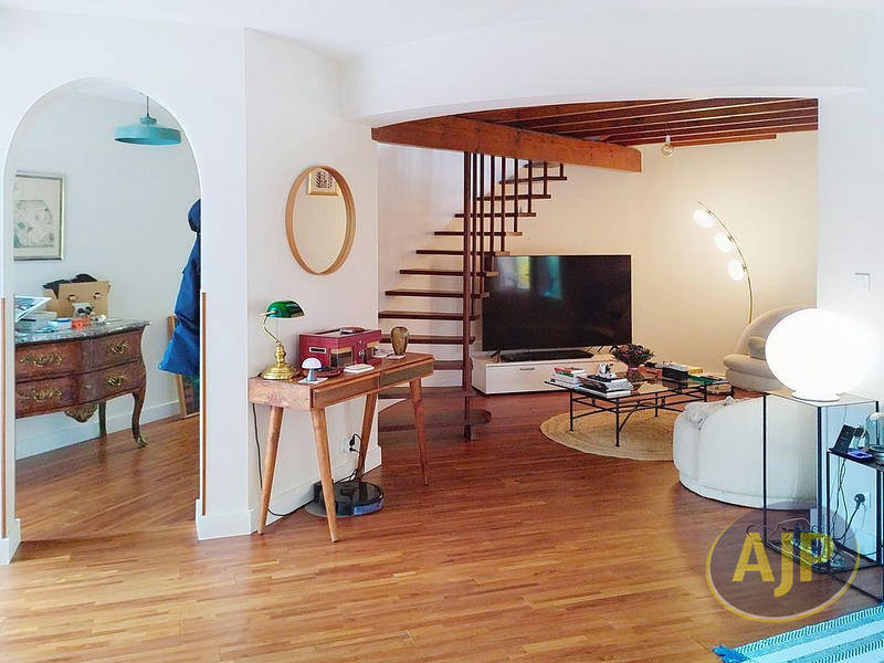 Maison - 160 m² - 5 pièces