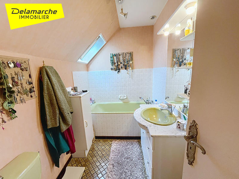 Maison - 112 m² - 6 pièces